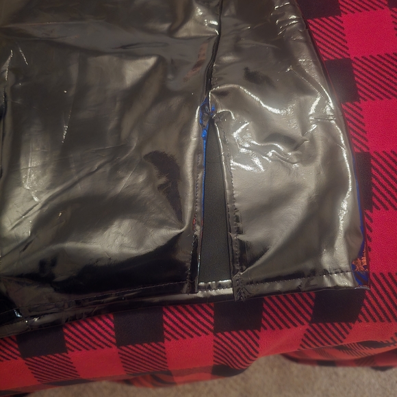 PVC 2 Piece Set - Picture 5 of 5